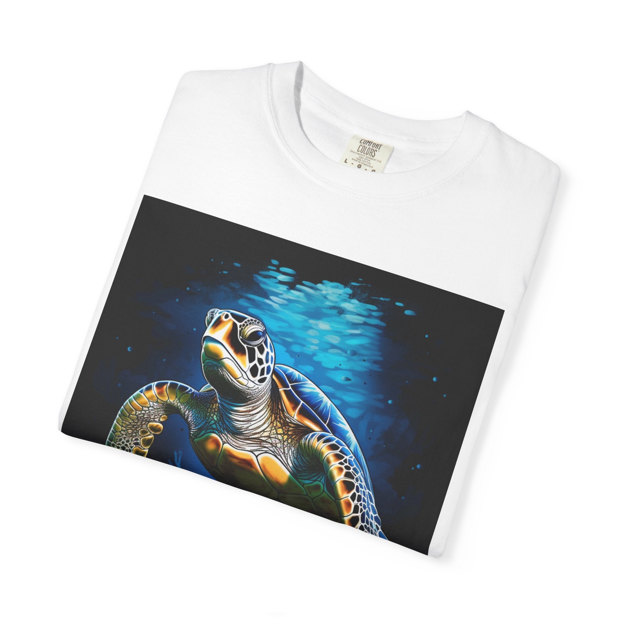 Sea Turtle Graphic T-Shirt — Colorful Underwater Ocean Art Tee